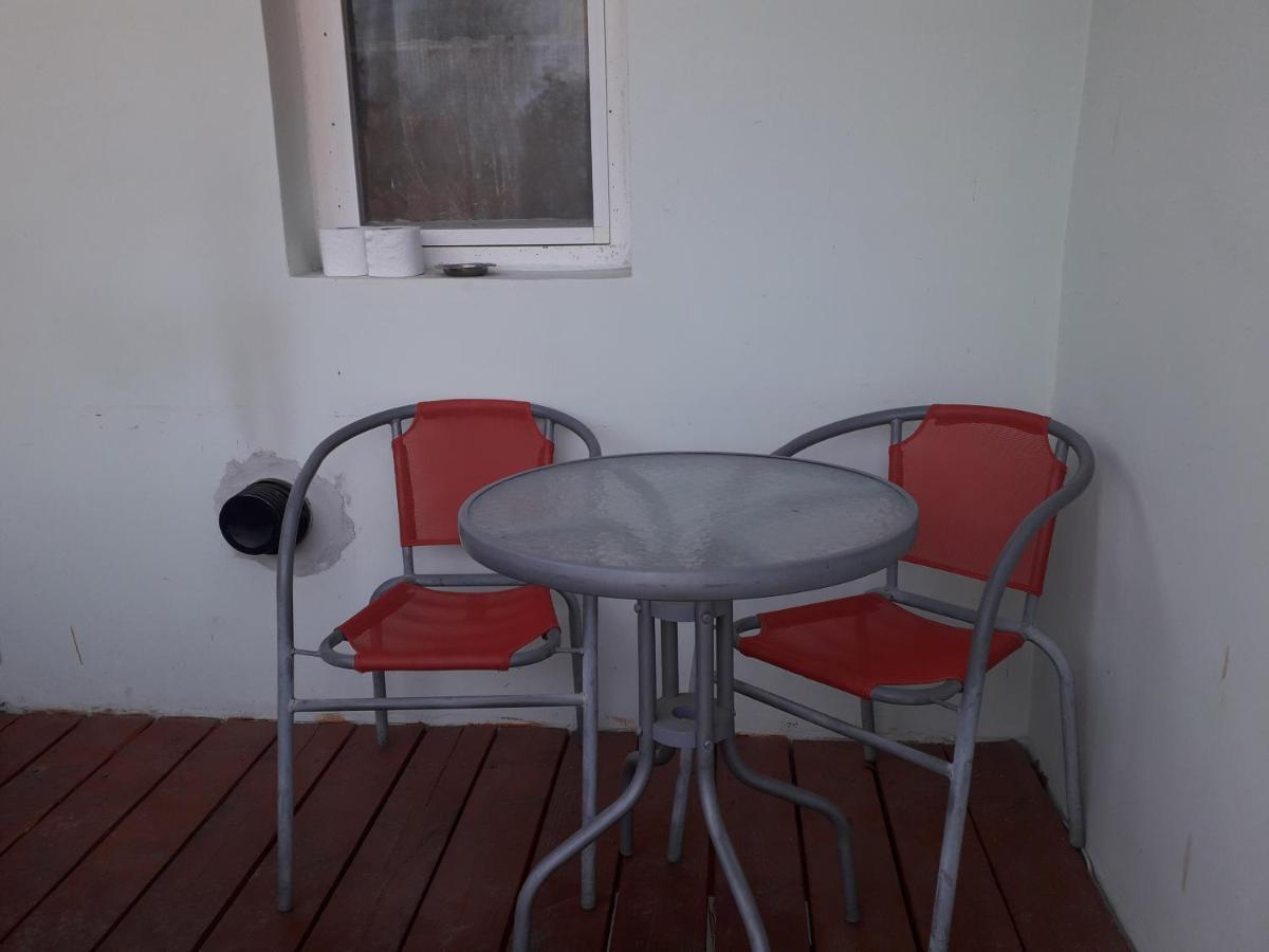 Napsugar Apartmanhaz Balatonlelle Eksteriør billede
